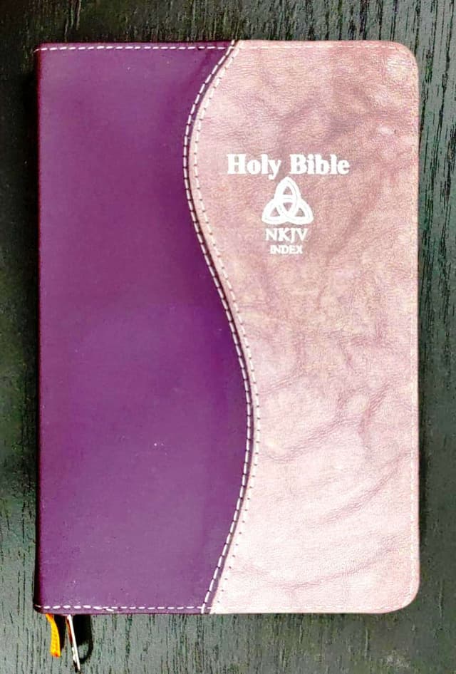 NKJV Bible Double Color Zip Type Purple/Light Lavender